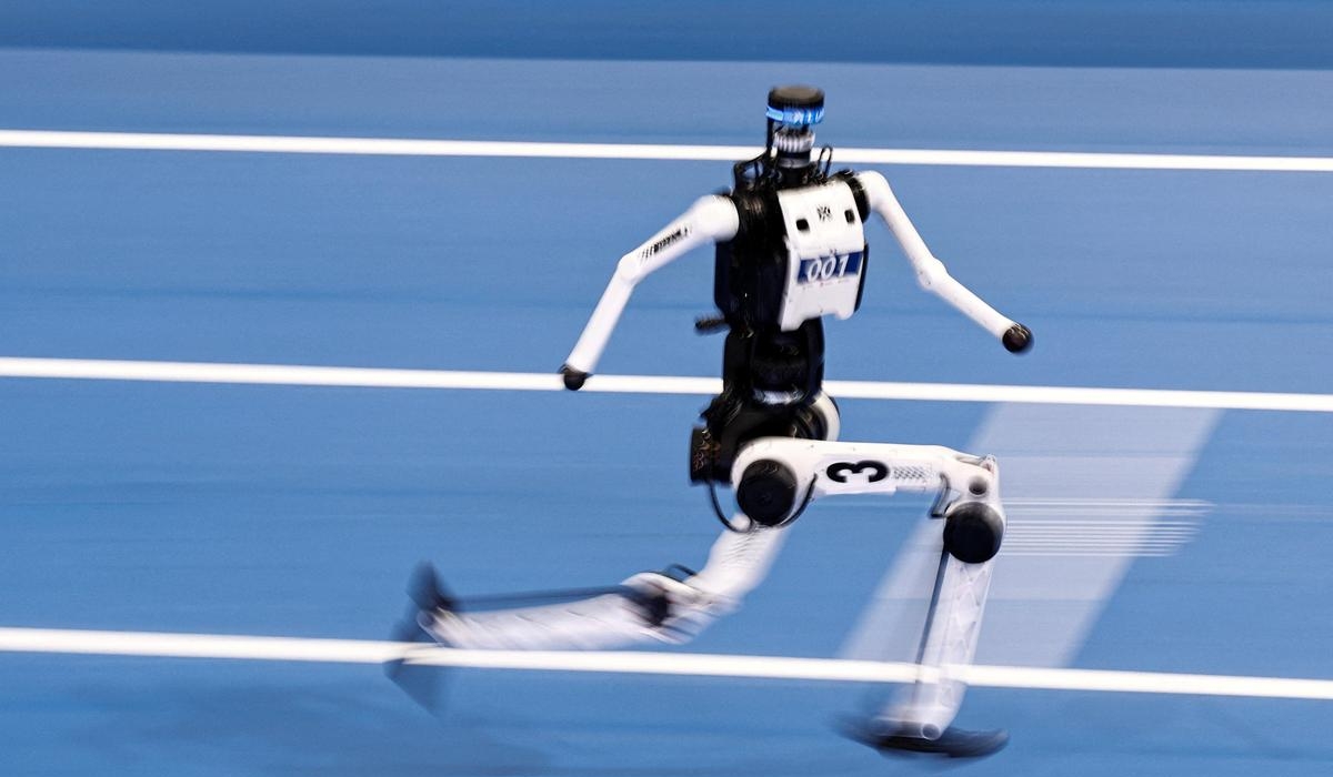 Chinese Humanoid Robot Shatters 100-Metre Record With 9.39-Second Sprint